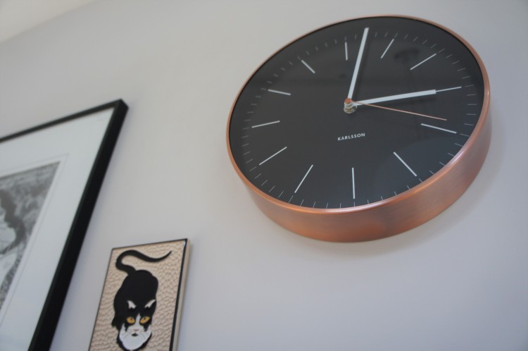 Karlsson minimal copper clock