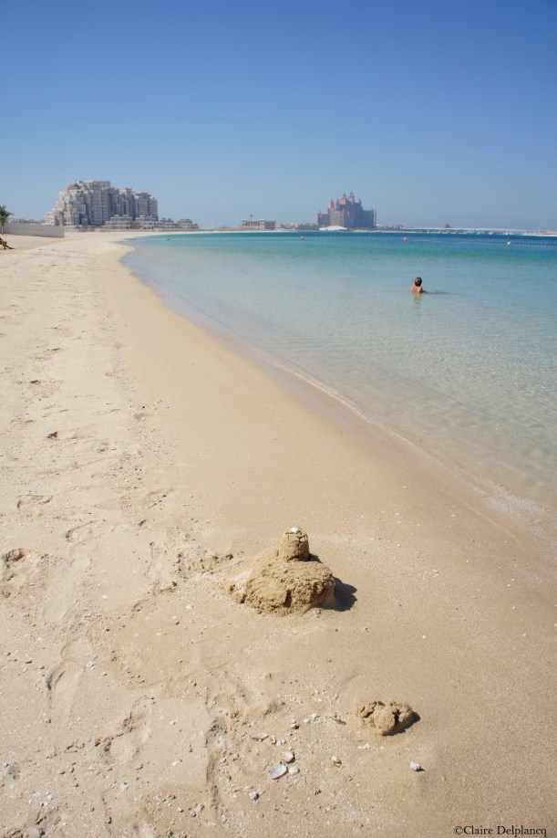 Dubai-beach-sand-castle
