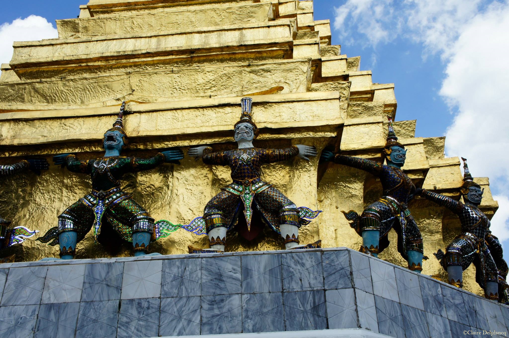 Thailand-Bangkok-Temple-gold