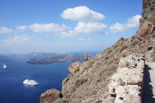 Santorini Skaros Rock