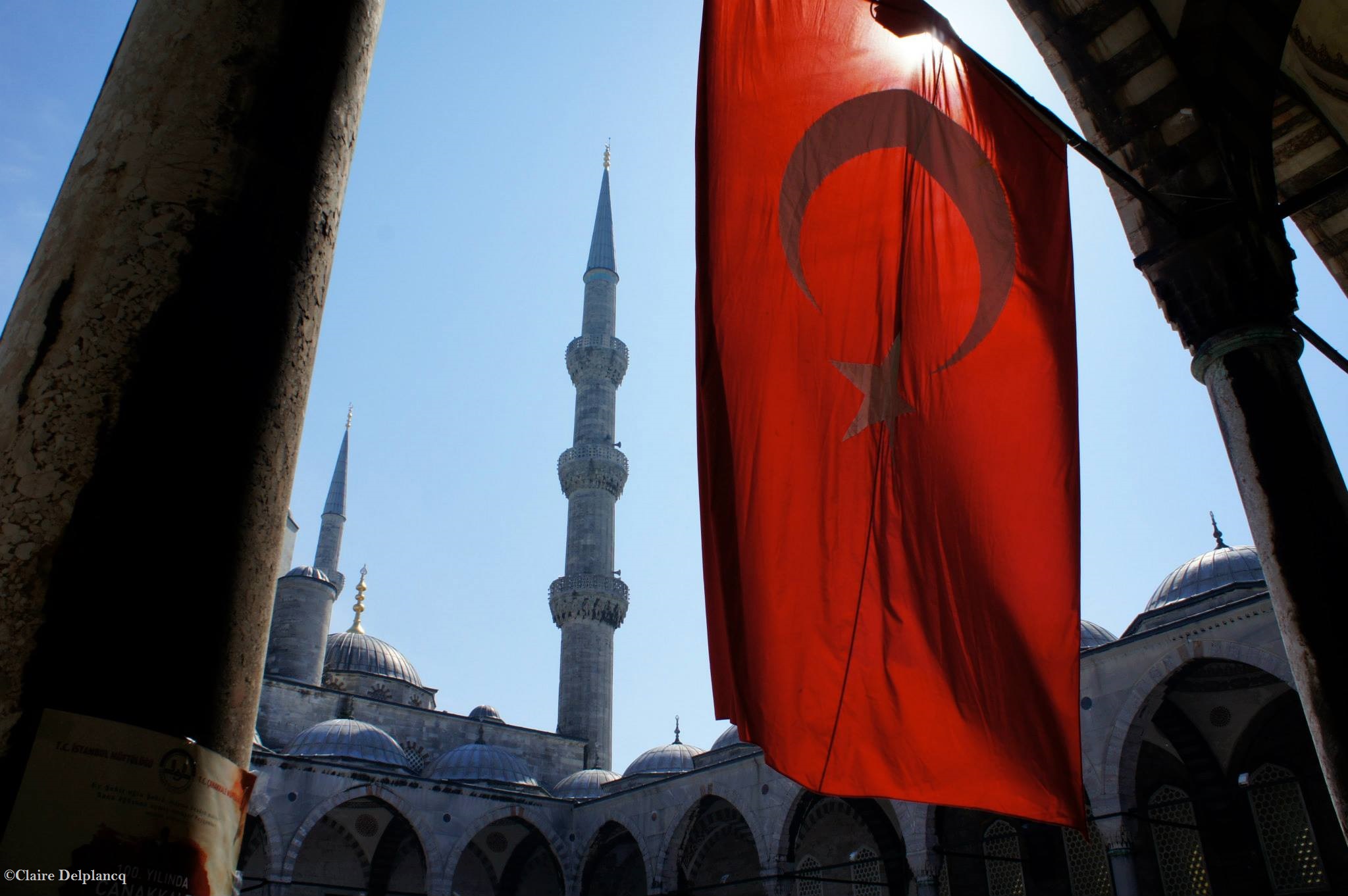 Istanbul Blue mosque flag