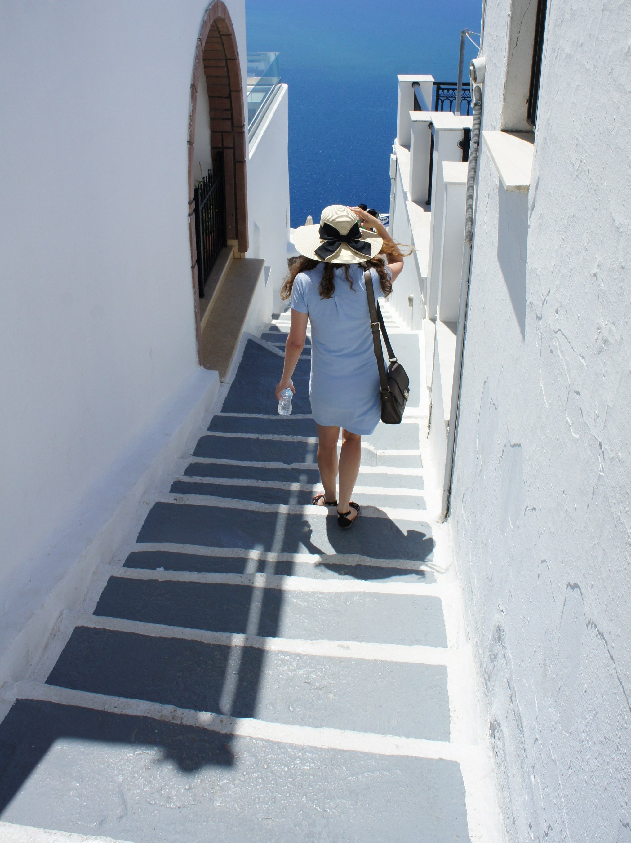 Claire Imaginarium in Santorini