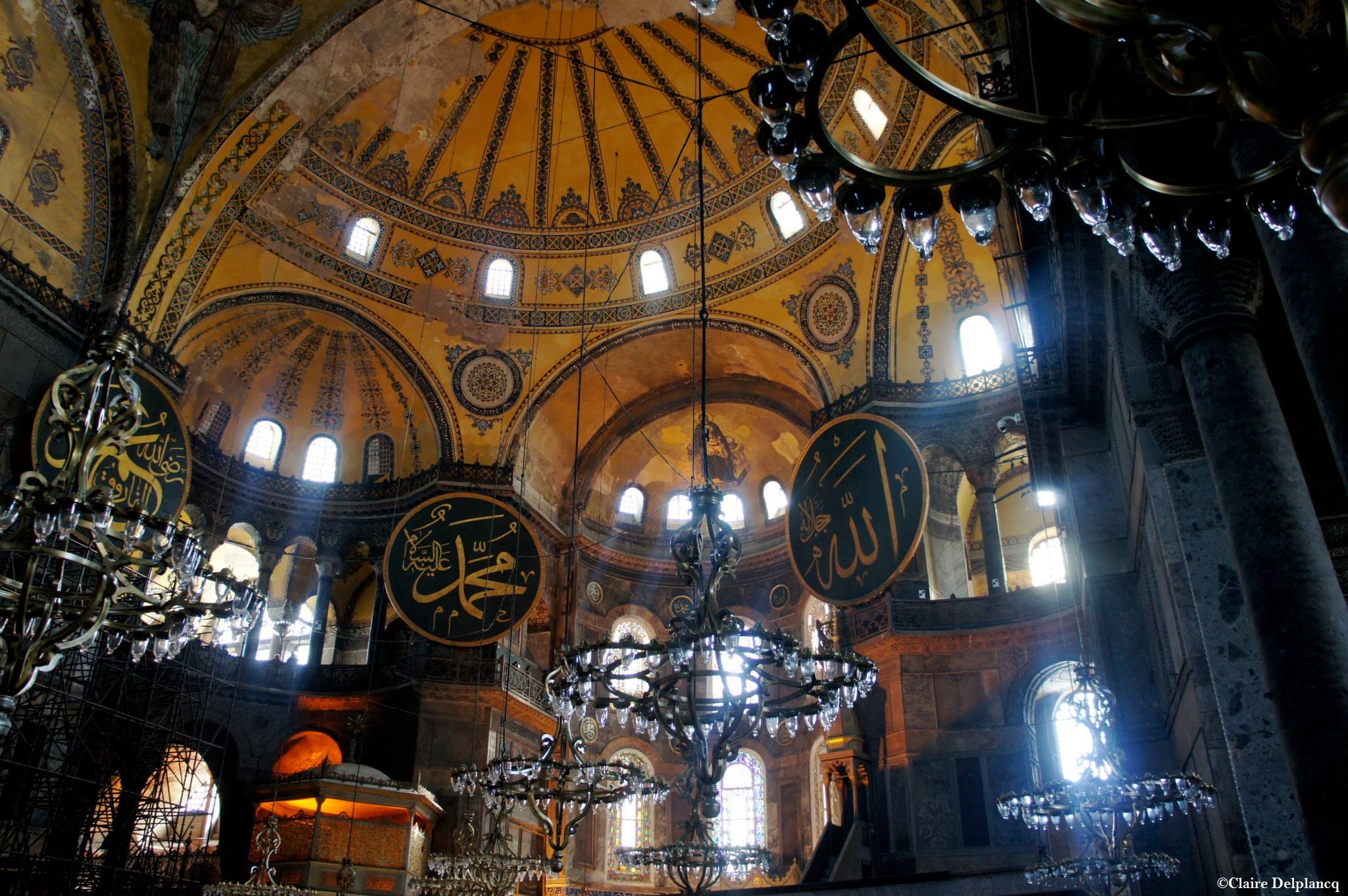 Istanbul-Hagia-Sophia-inside