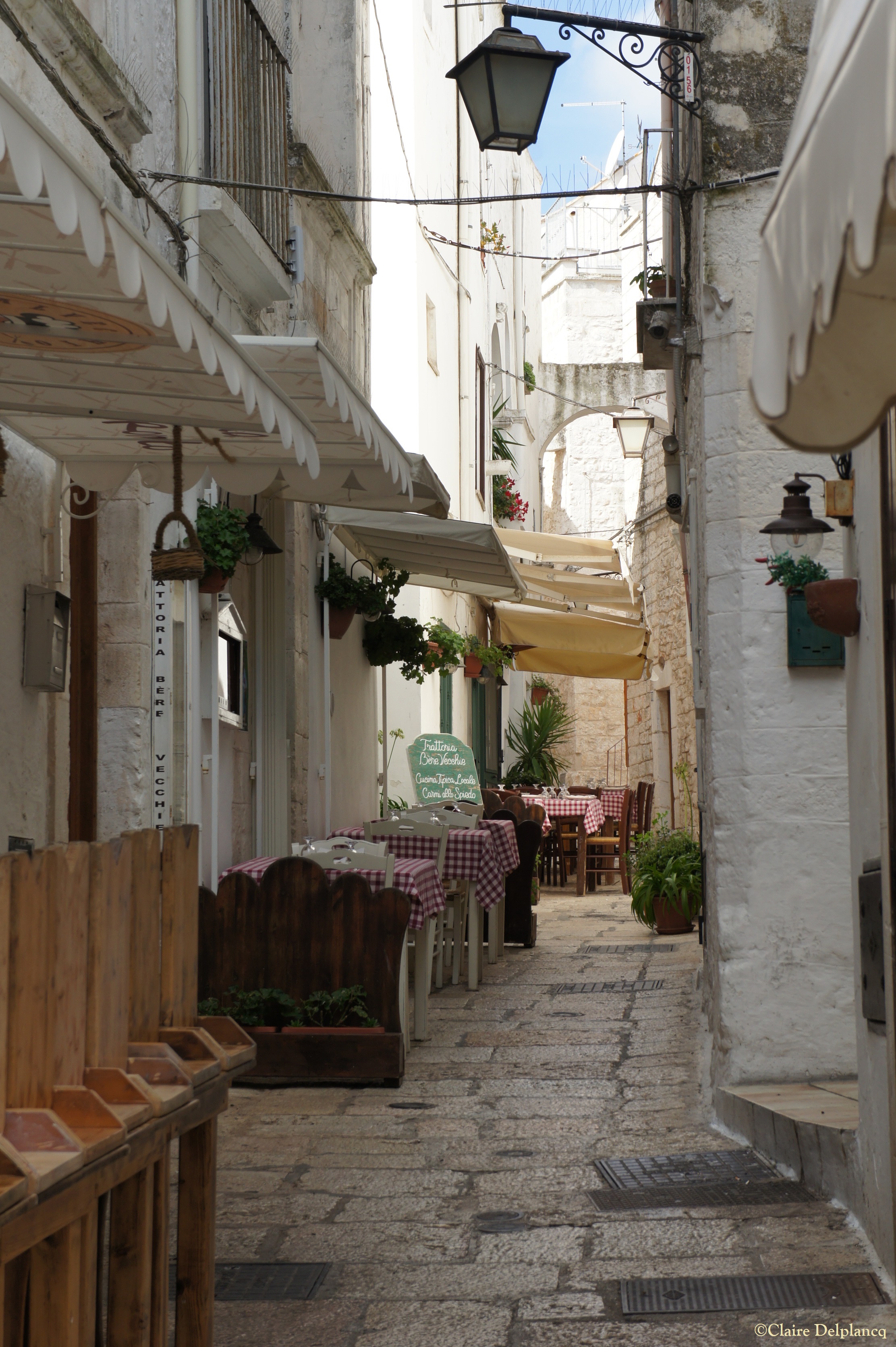 Restaurant terraces in Cisterino