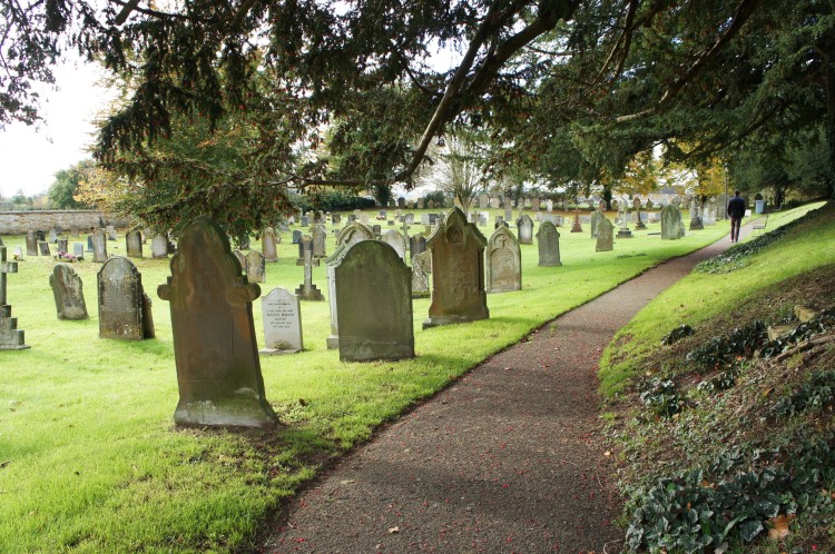 Kingham cemetery