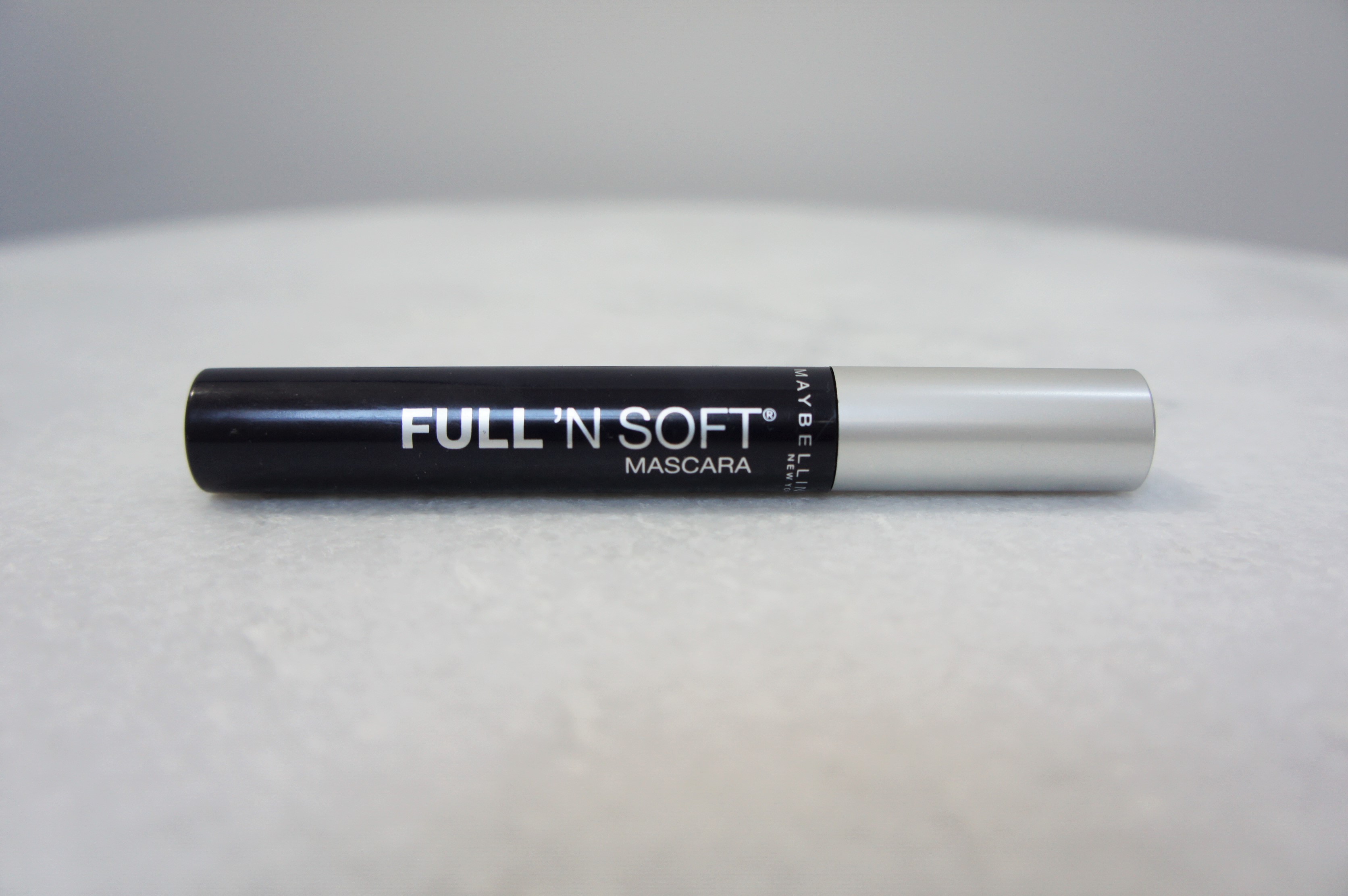 Maybelline Full 'N Soft mascara