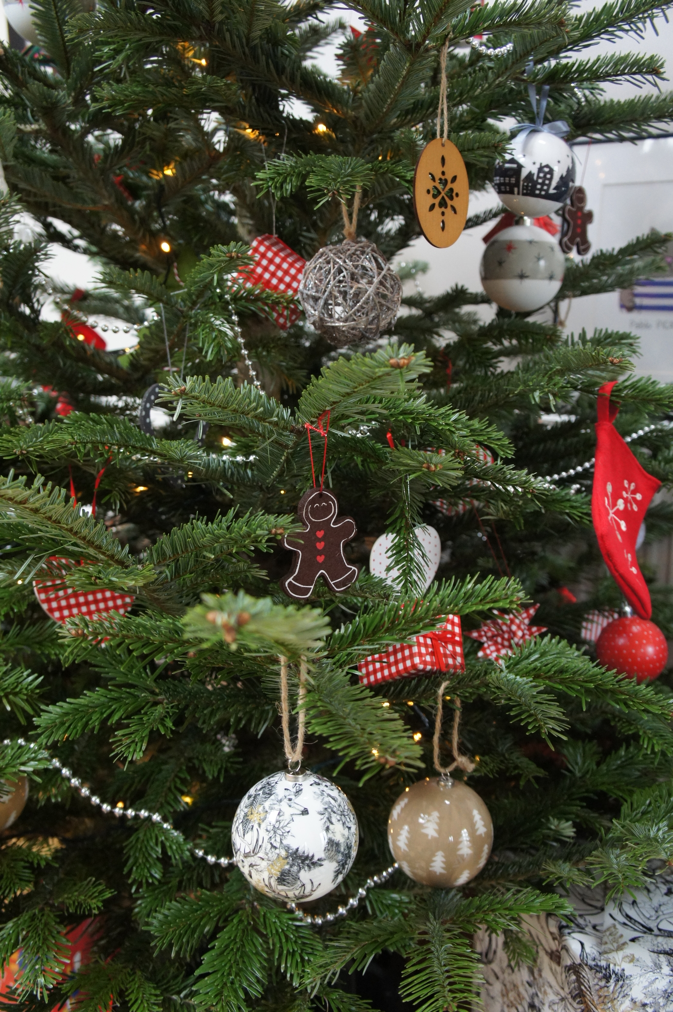 Flying Tiger gingerbread men Christmas decoration