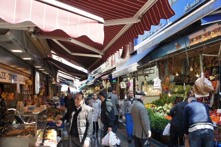 Market in Kadikoy, Istanbul