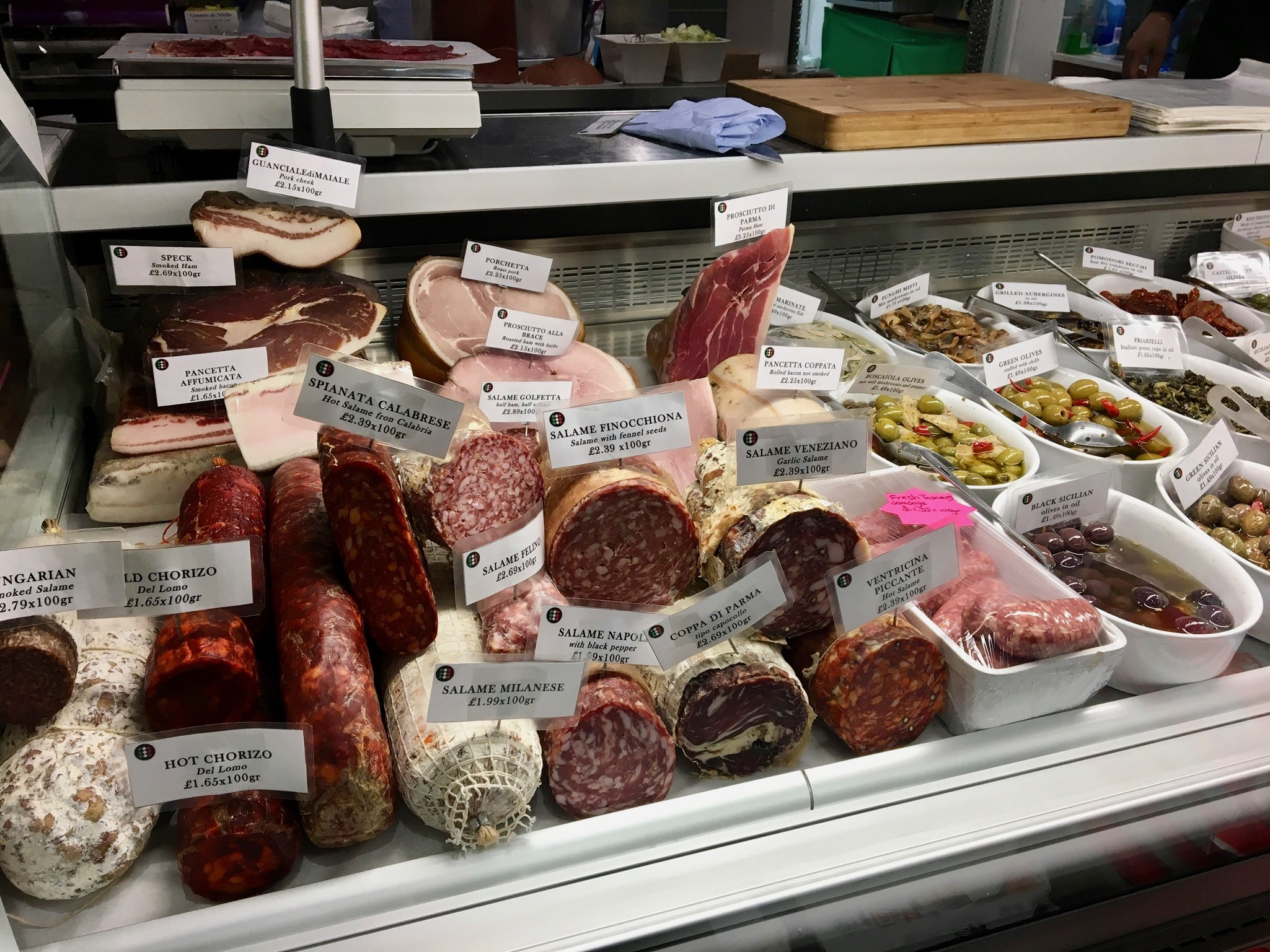 Antonio Delicatessen charcuterie