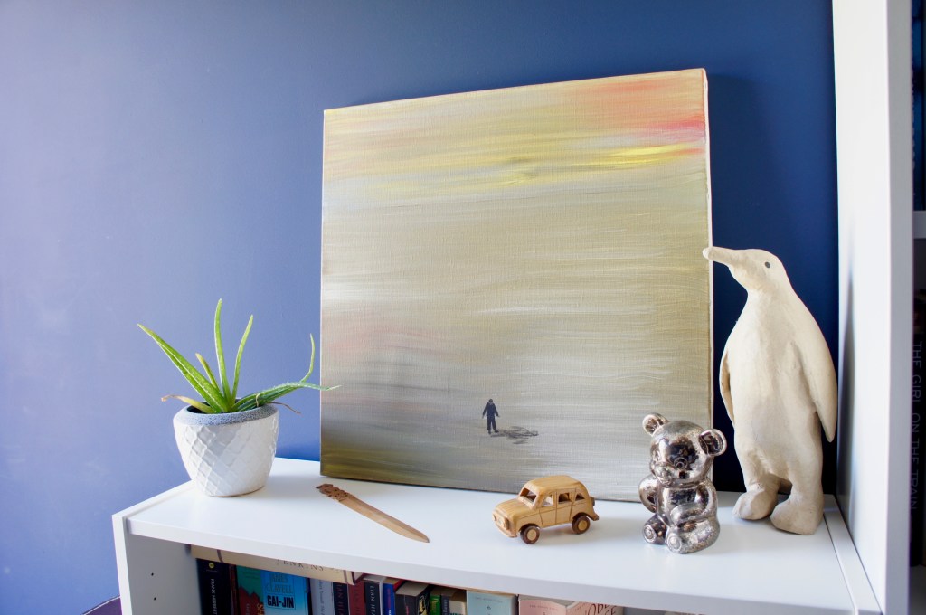 Dark walls and small&nbsp;spaces