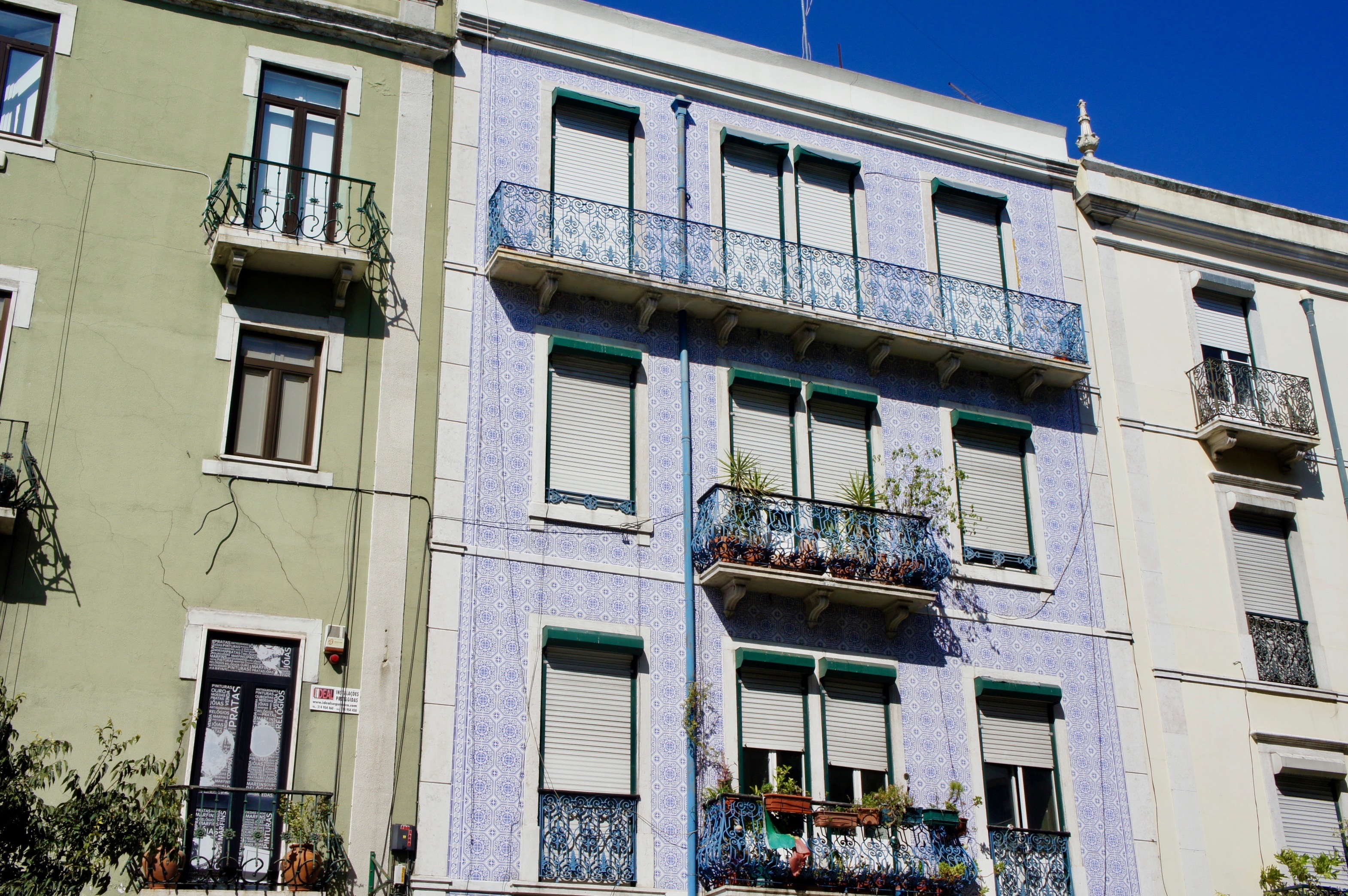 Tiled house PrΓncipe Real Lisbon