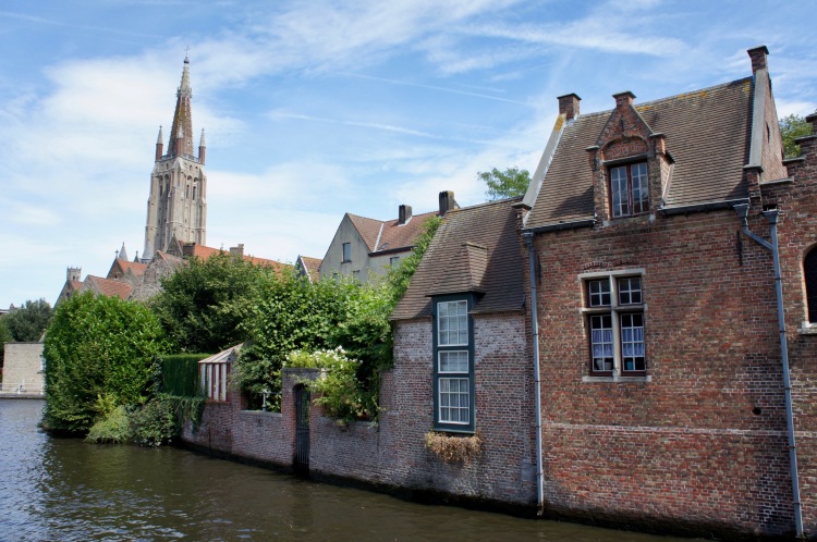 A day in Bruges - canal