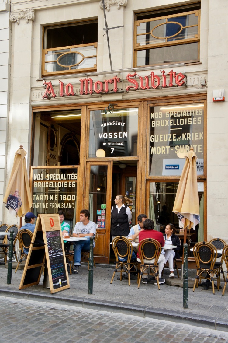 Mort Subite Bar in Brussels