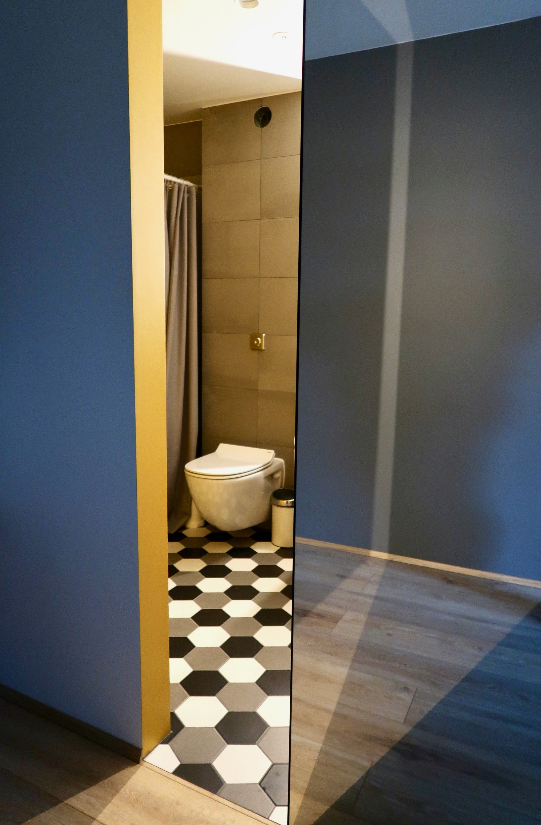 Icelandair Hotel Myvatn bathroom