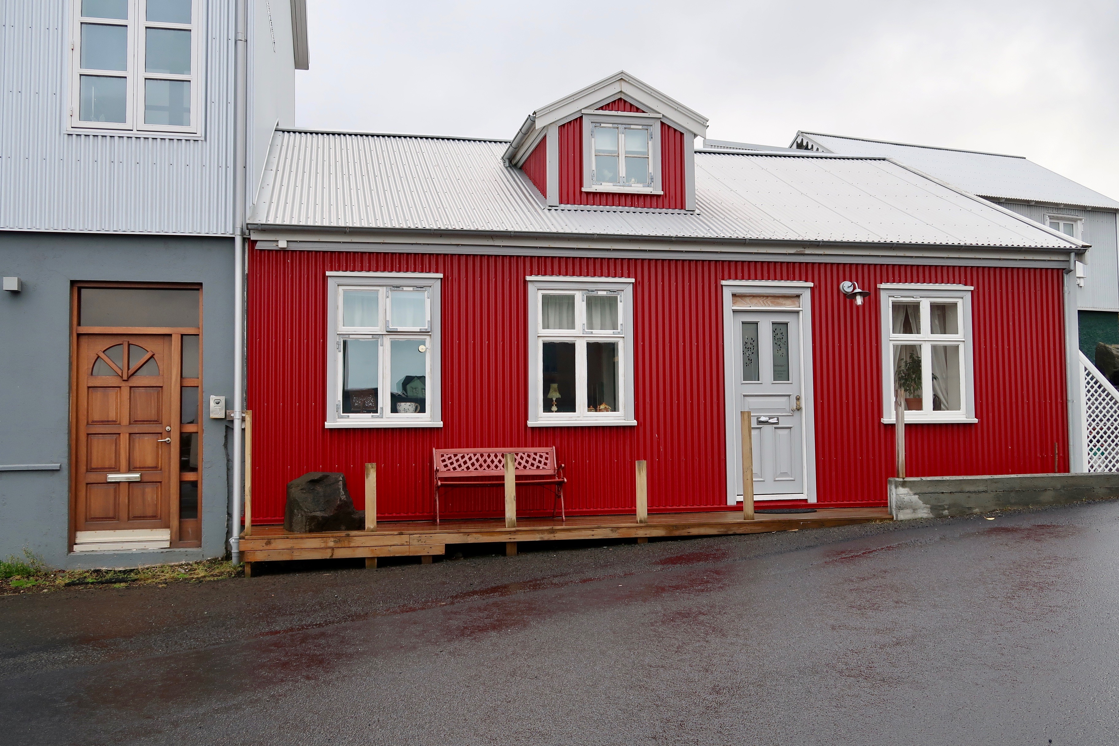 Stykkisholmur red house