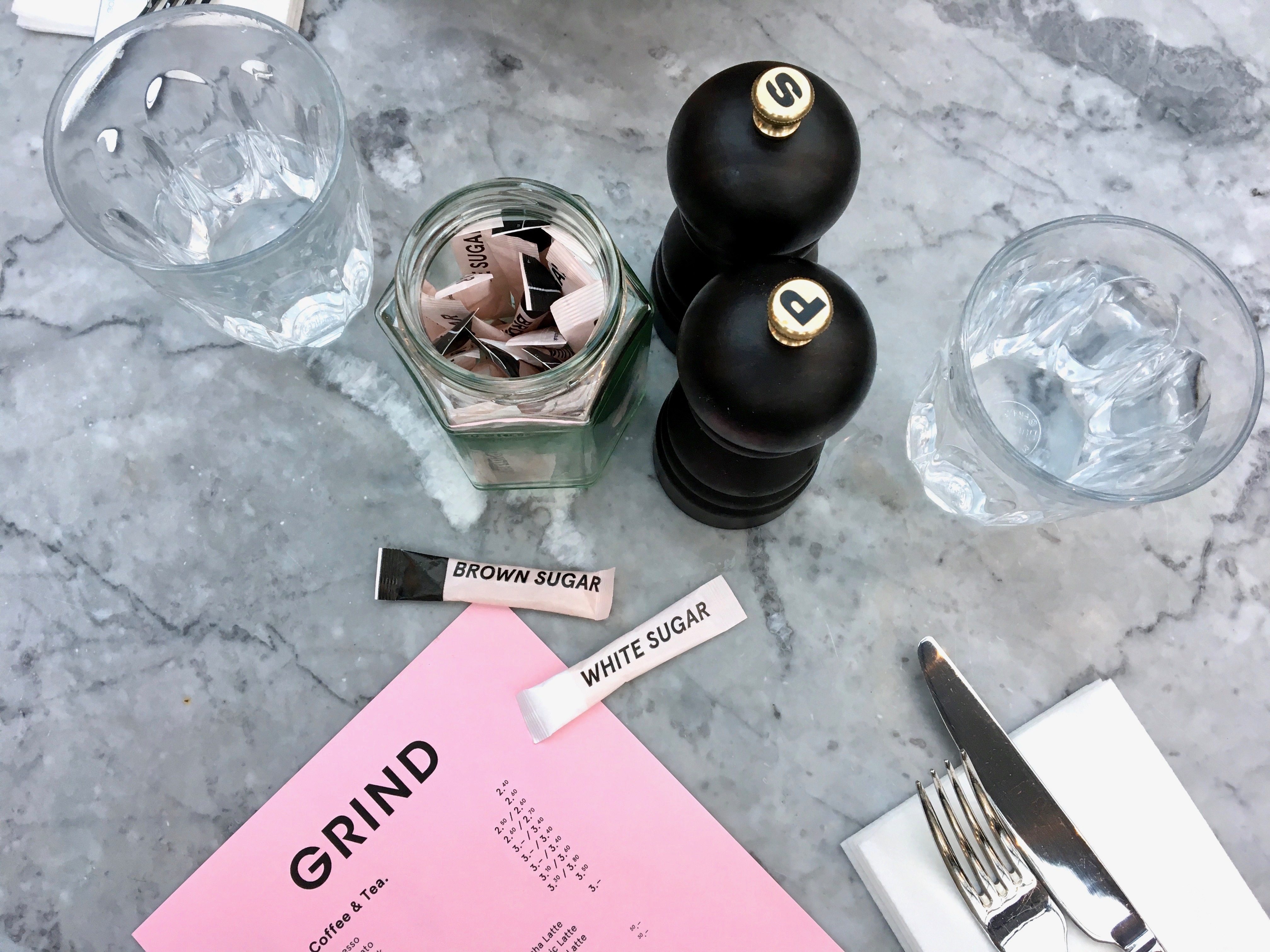 Greenwich Grind marble table